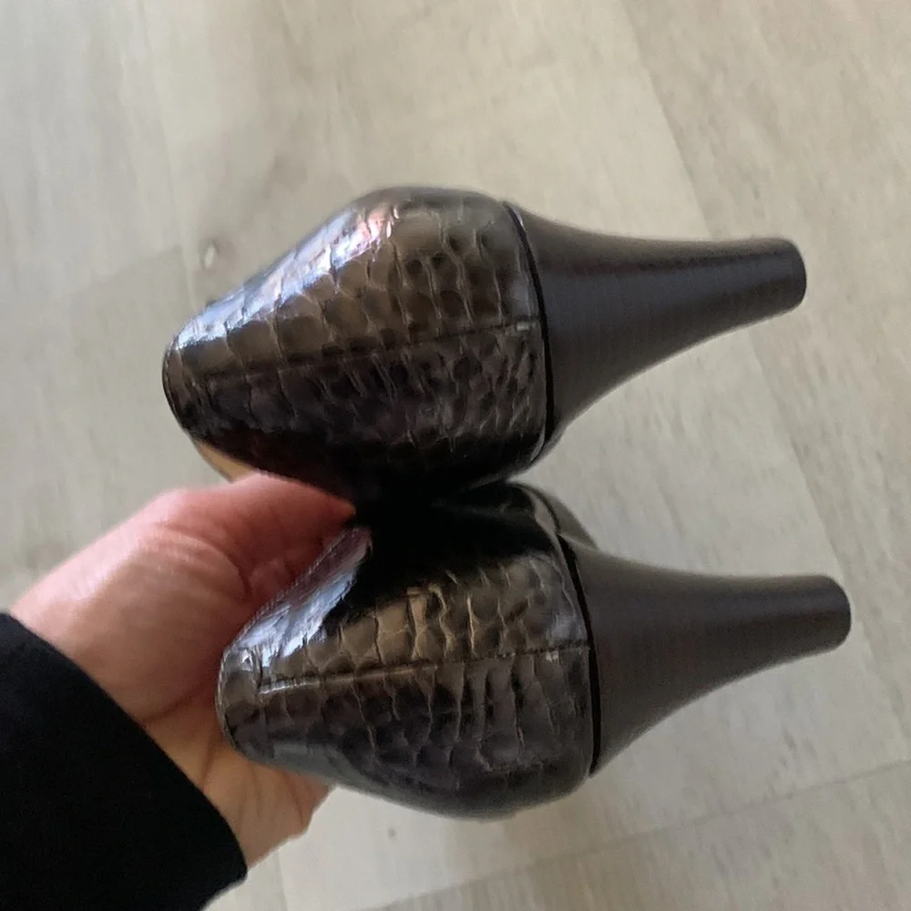 Color Haan Peep Toe Wedges‎ 8 B snake skin